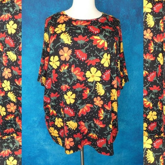 LuLaRoe Tops - NWT LulaRoe Black Red Floral Irma Top Size 3XL